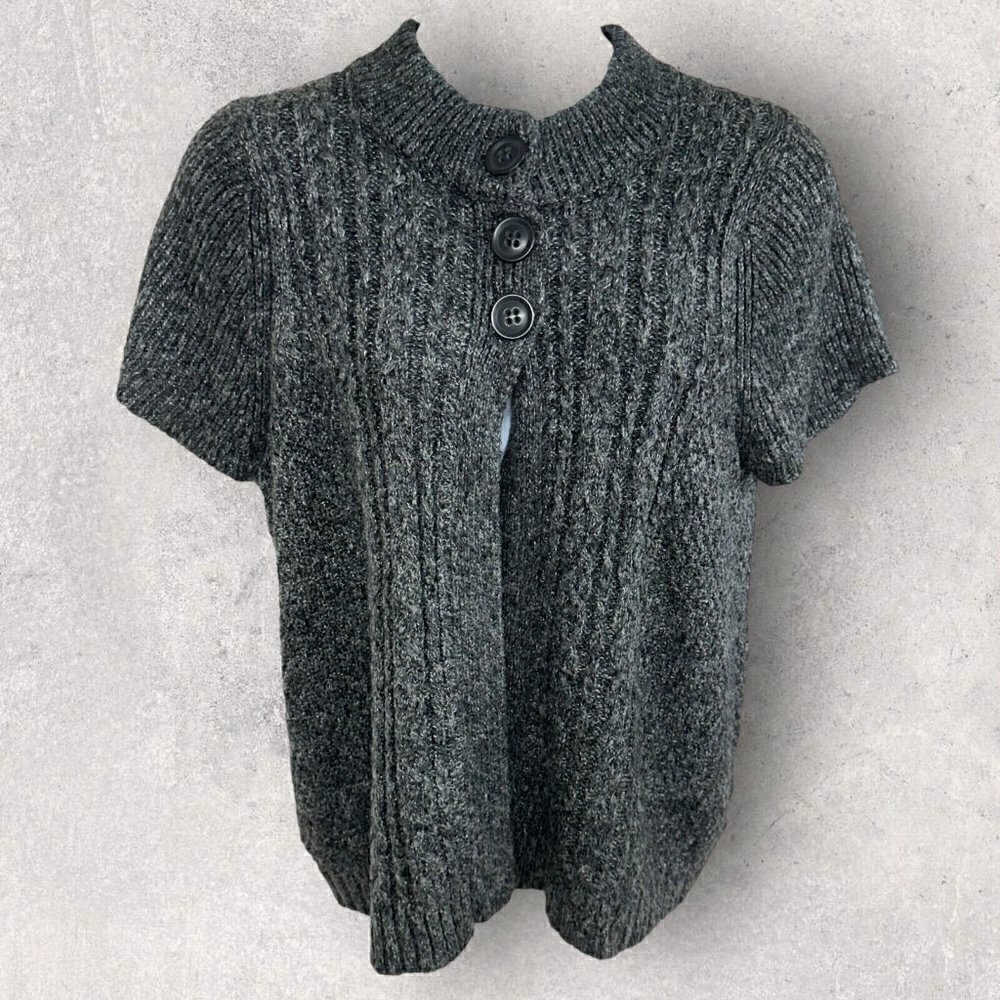 Gray Cable Knit Short Sleeve Sweater